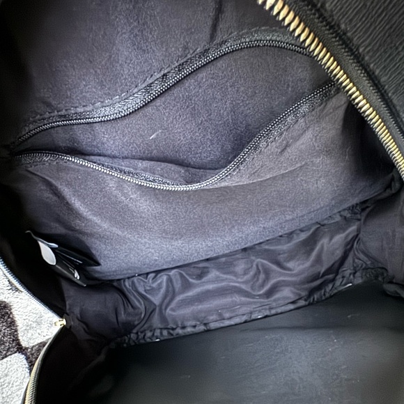 Mickey Mouse Pin Bag - Picture 2 of 4